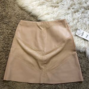 Zara basics A-line beige two fabric chevron mini skirt. X-small. NWT